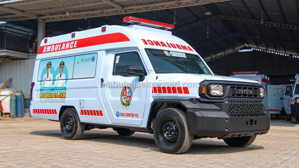 Karoseri ambulance Toyota Hilux Rangga